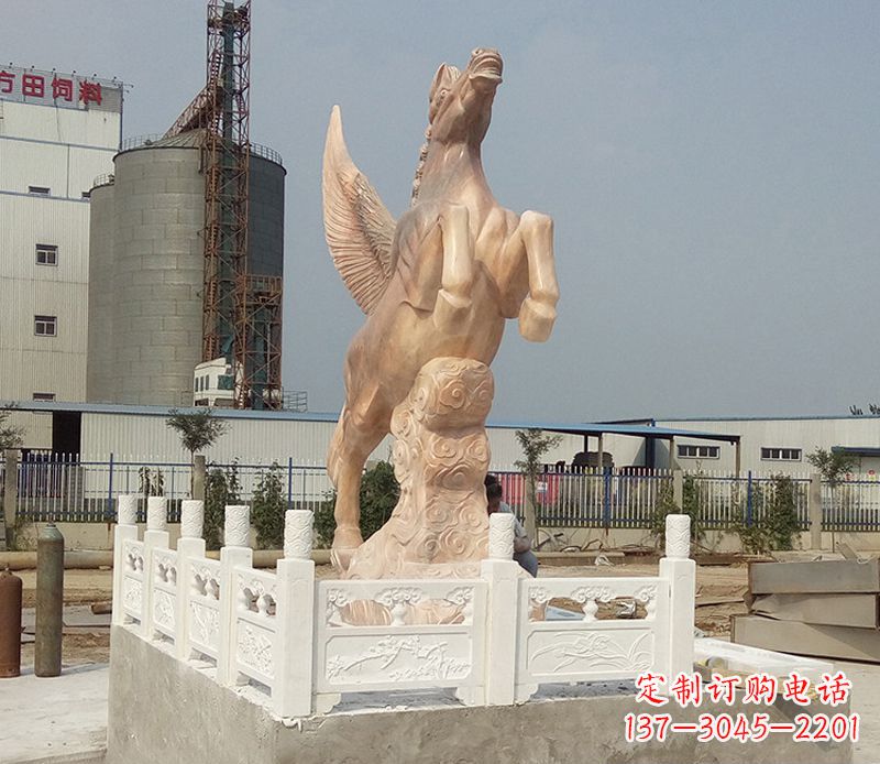 金华晚霞红祥云飞马企业景观石雕