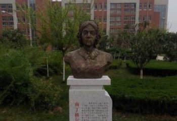 金华南丁格尔校园名人铜雕：精致细致的雕塑艺术