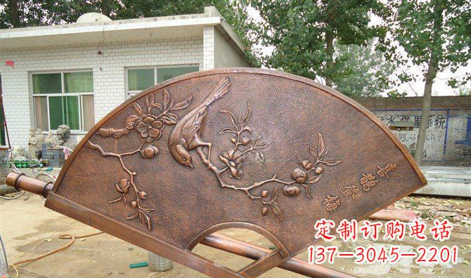 金华喜鹊登梅扇子景观铜浮雕