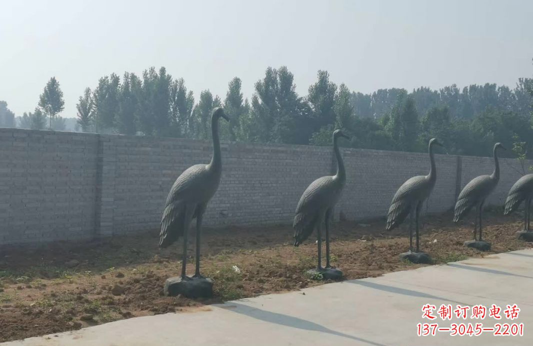 金华仙鹤抽象铜雕