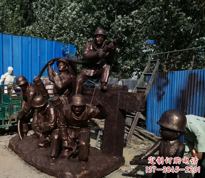 金华消防员灭火景观雕塑