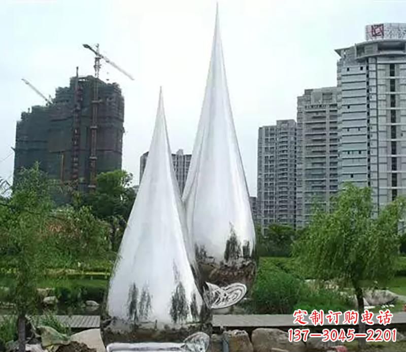 金华小区不锈钢水滴雕塑