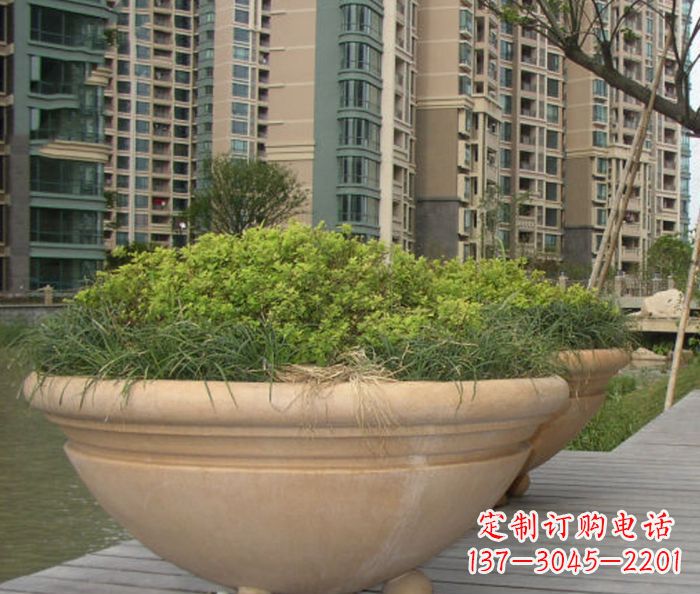 金华小区景观晚霞红花盆石雕