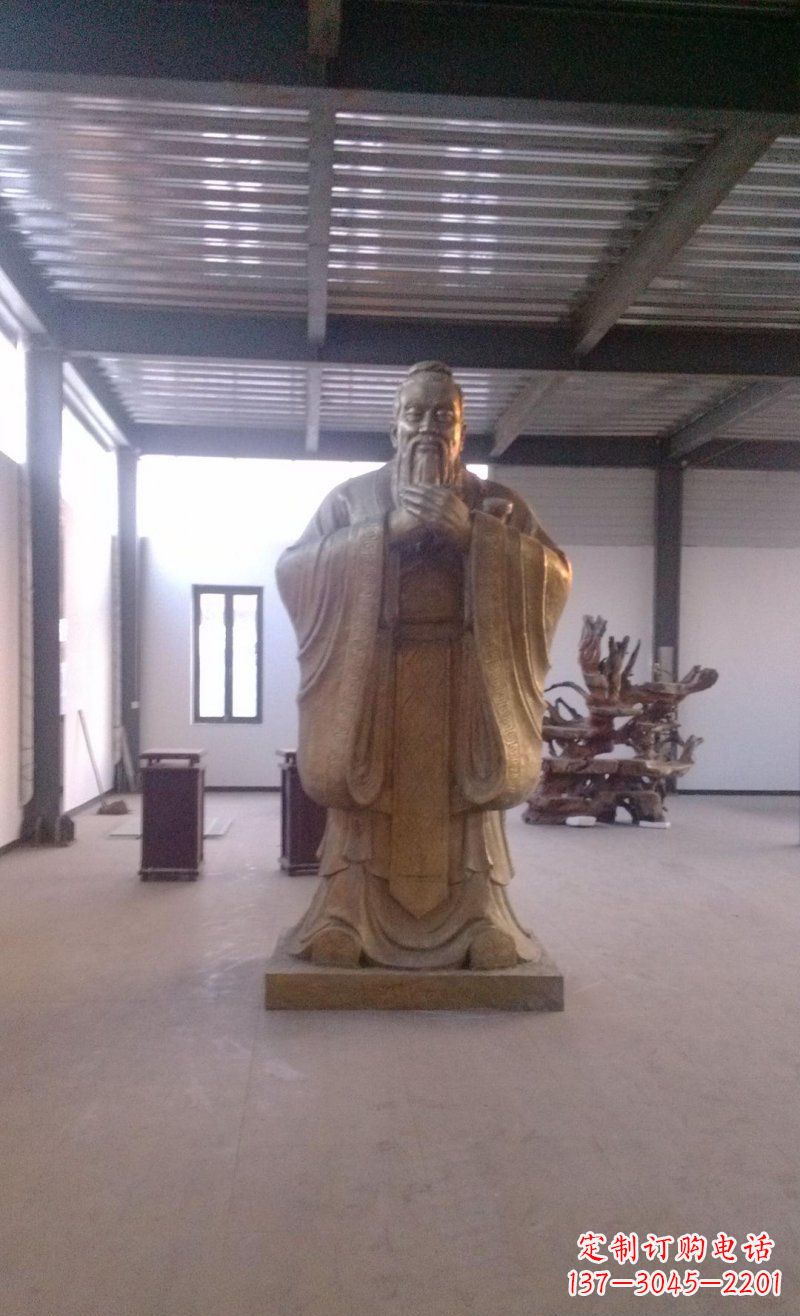 金华校园仿铜老子玻璃钢名人雕塑