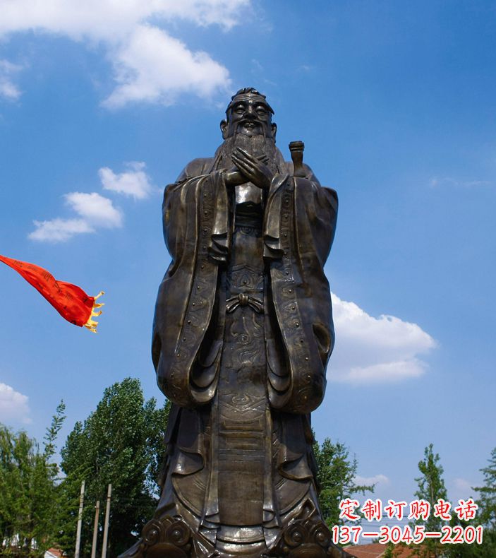 金华校园里的孔子雕像