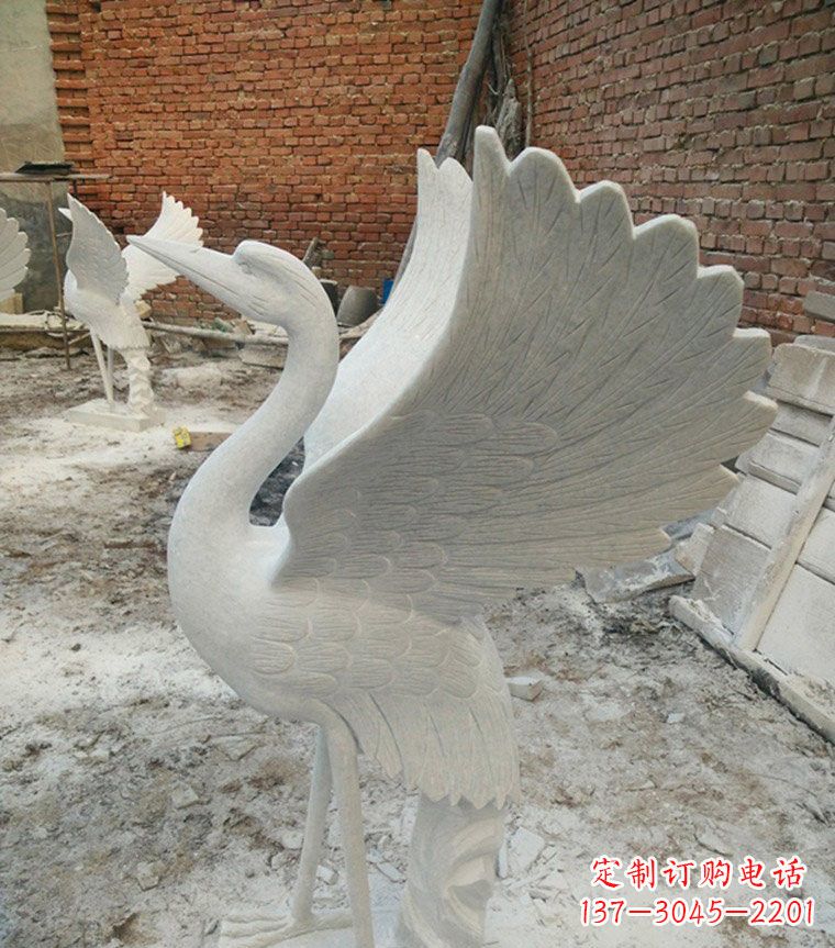 金华展翅丹顶鹤石雕