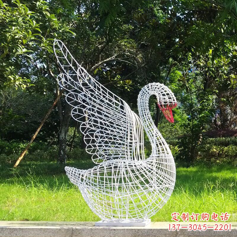 金华展翅款网格天鹅雕塑(嘴部为实体)