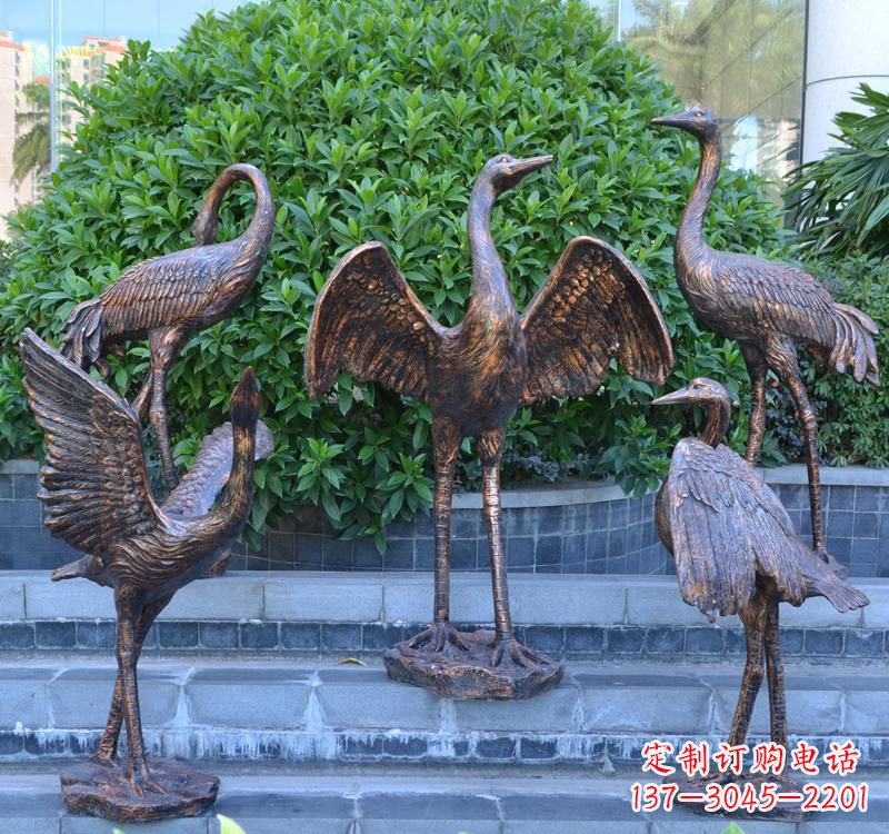 金华展翅仙鹤雕塑