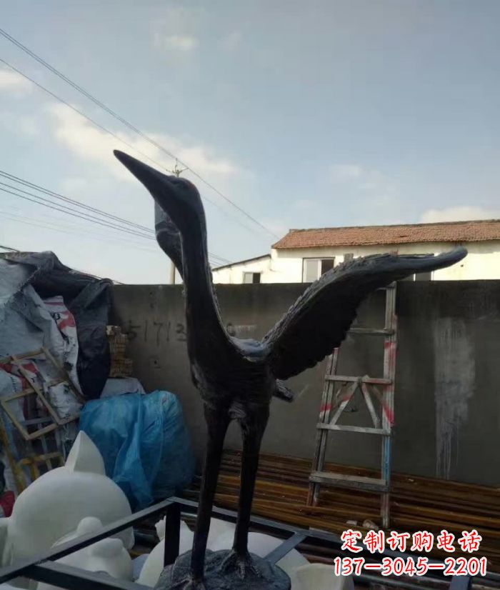 金华展翅仙鹤铜雕 (2)