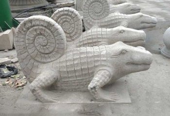 金华园林水池水景鳄鱼砂岩喷水雕塑