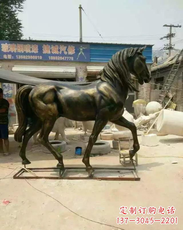 金华铸铜马雕塑