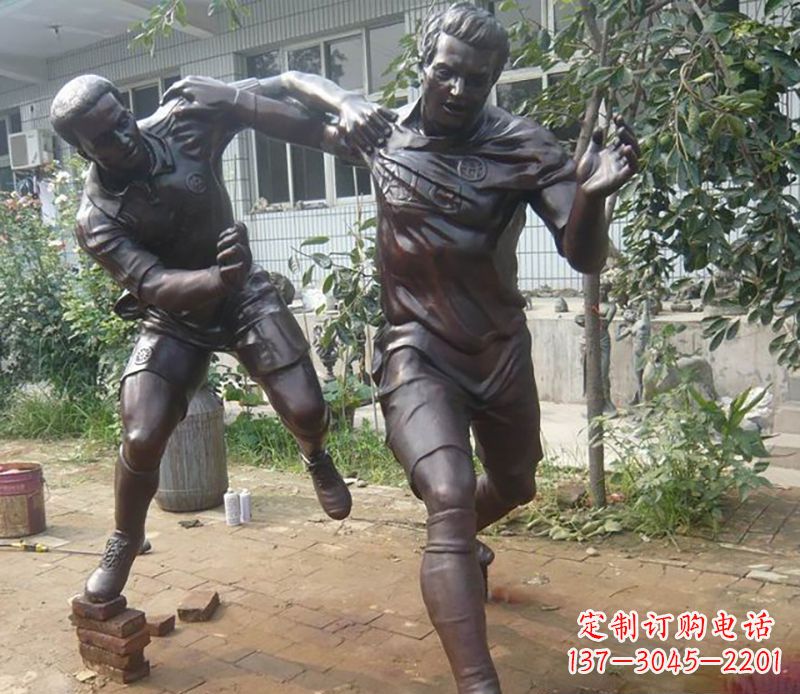 金华足球运动公园人物铜雕