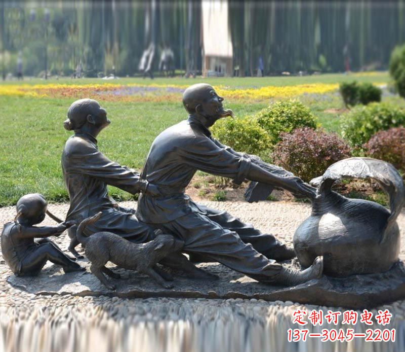 金华祖孙三人拔萝卜铜雕